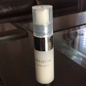 Artistry Creme LuXury